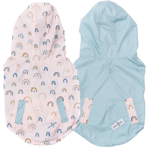 Lucy & Co In The Clouds reversible dog raincoat
peach w/rainbows/aqua zip hoodie - Picture 2 of 9